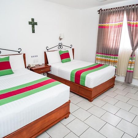 Hotel Los Olivos Spa Oaxaca Экстерьер фото