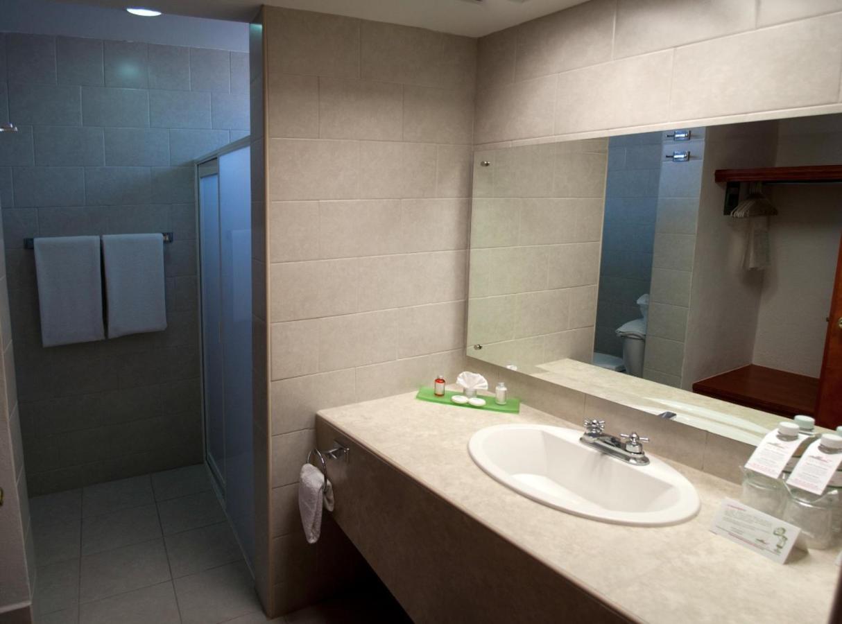 Hotel Los Olivos Spa Oaxaca Экстерьер фото