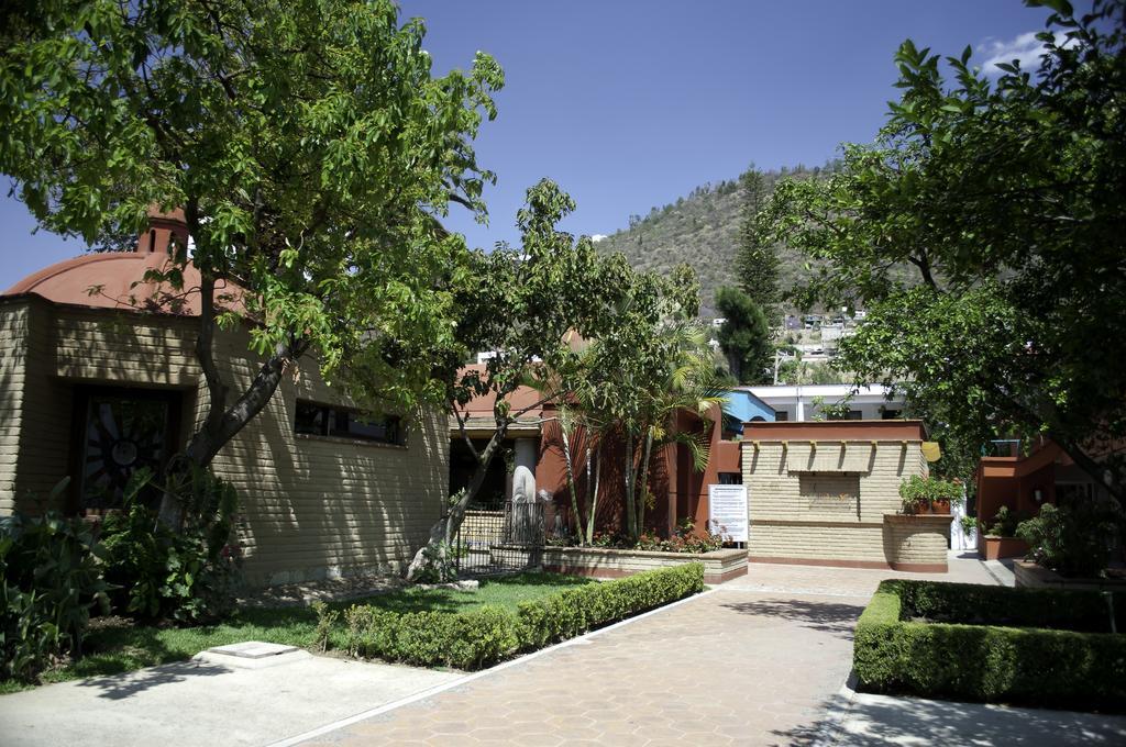 Hotel Los Olivos Spa Oaxaca Экстерьер фото