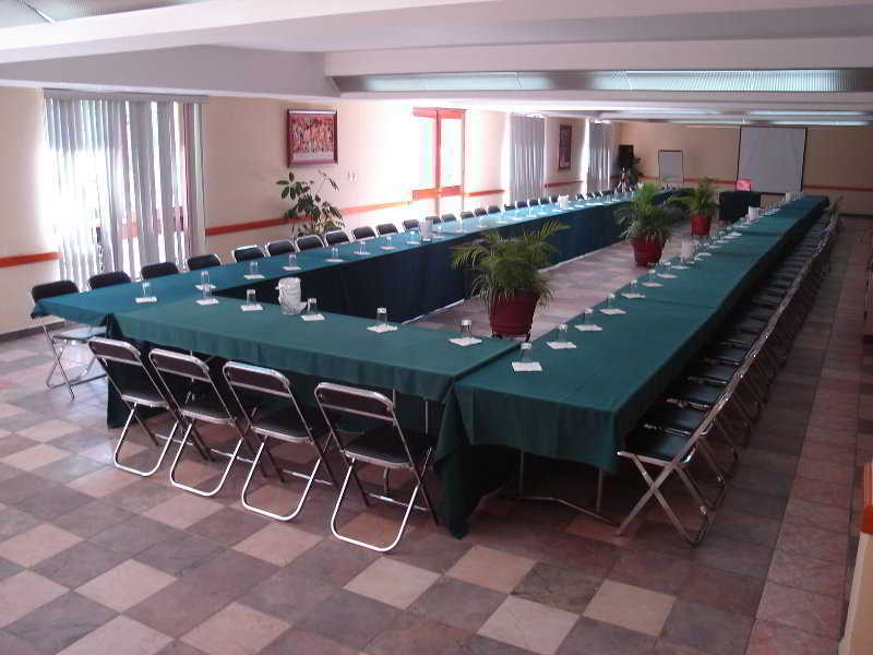 Hotel Los Olivos Spa Oaxaca Экстерьер фото